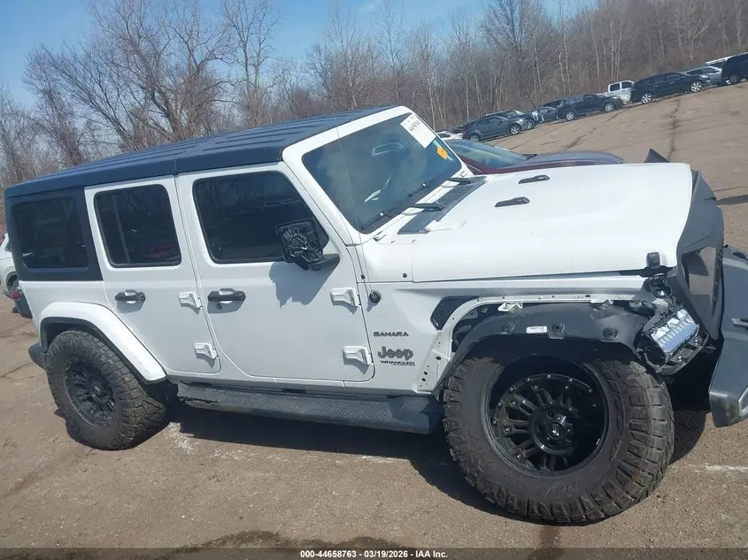 2018 JEEP WRANGLER UNLIMITED SAHARA 4X4