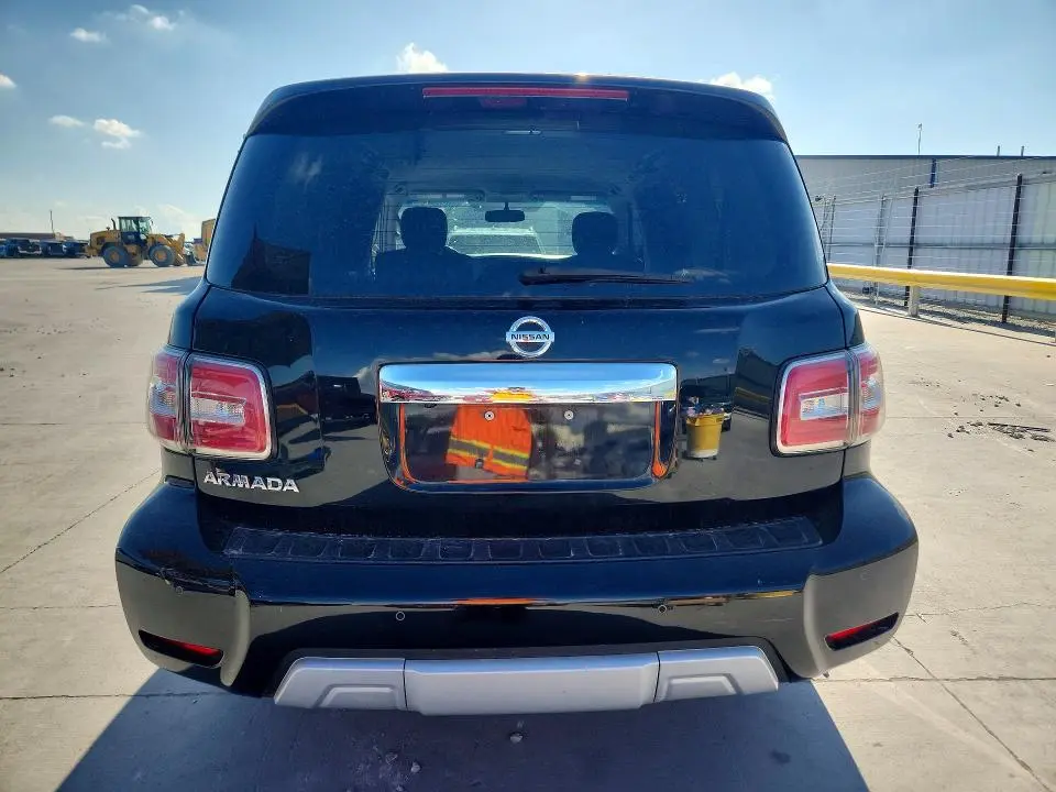 2017 NISSAN ARMADA SV  