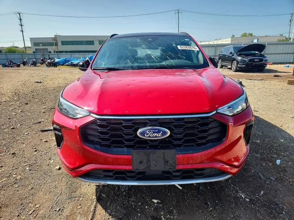 2024 FORD ESCAPE ST LINE  