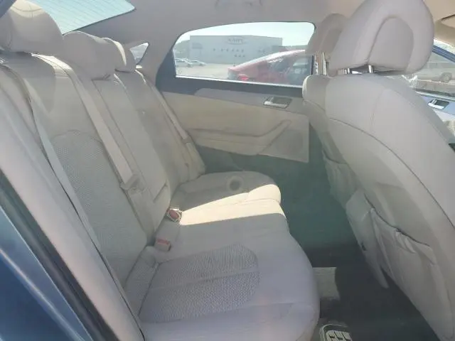 2017 HYUNDAI SONATA SE  