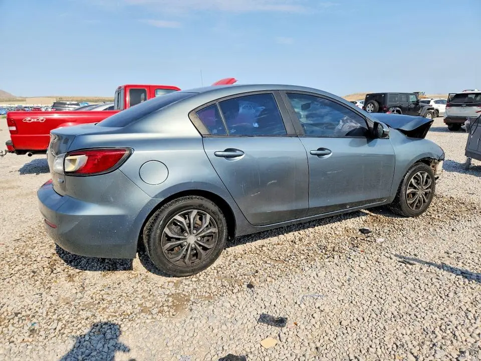 2013 MAZDA 3 I  