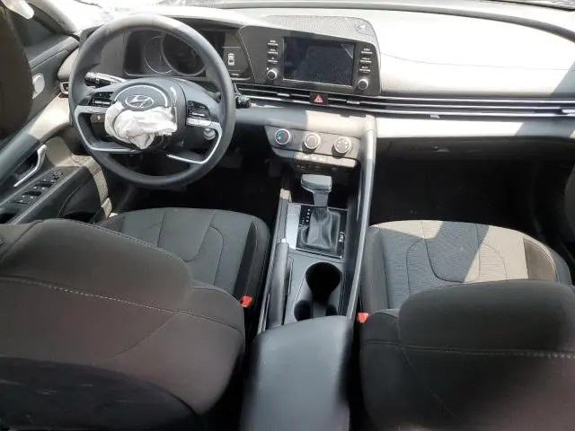 2023 HYUNDAI ELANTRA SE  