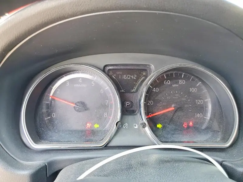 2016 NISSAN VERSA 1.6 SV  