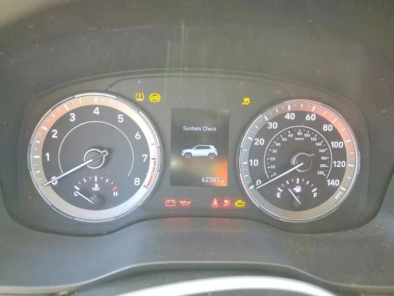 2020 HYUNDAI VENUE SEL  