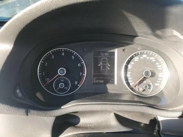 2014 VOLKSWAGEN PASSAT SE  