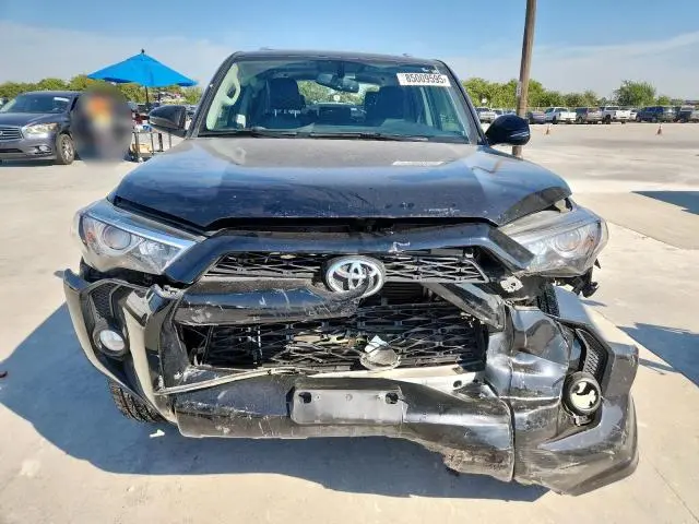 2018 TOYOTA 4RUNNER SR5  