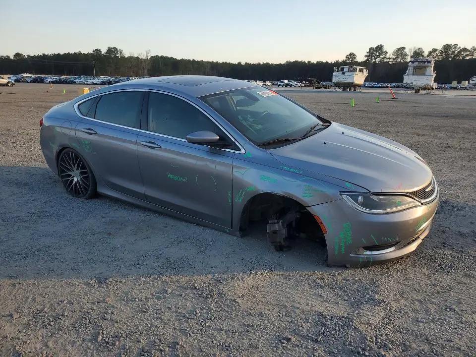 2015 CHRYSLER 200 LIMITED  