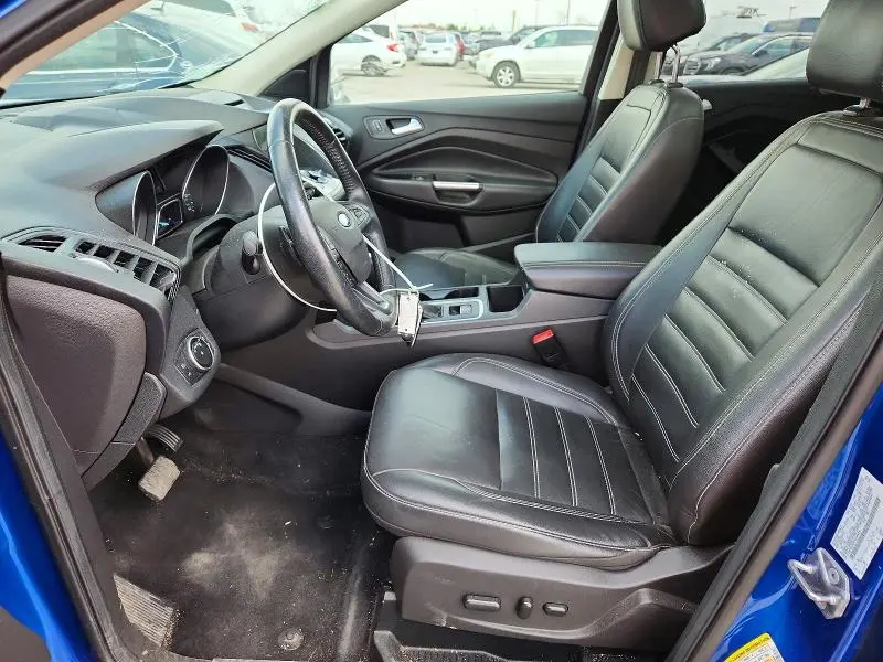 2017 FORD ESCAPE TITANIUM  