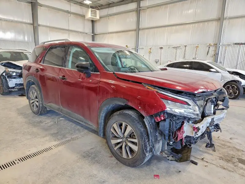 2022 NISSAN PATHFINDER SL  