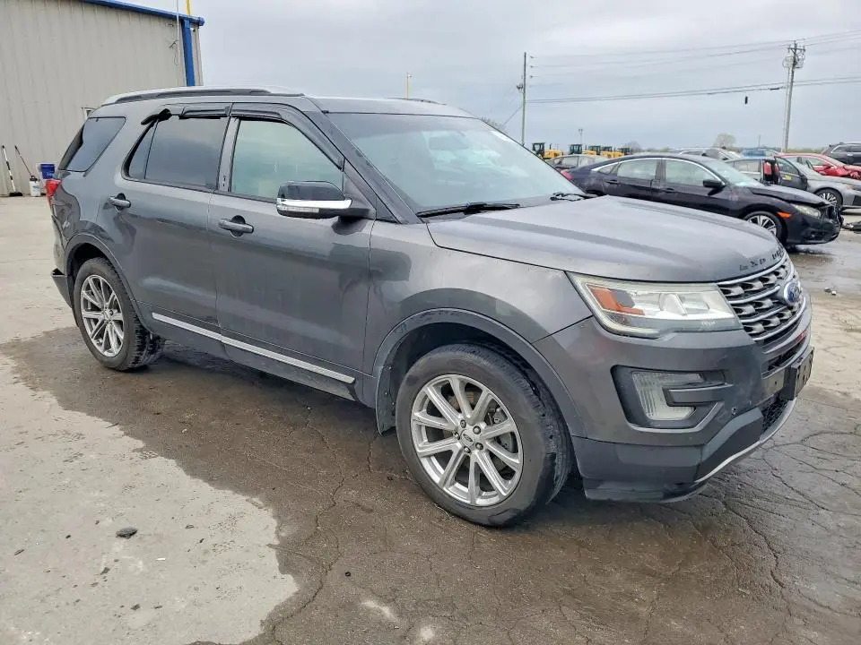 2016 FORD EXPLORER XLT  