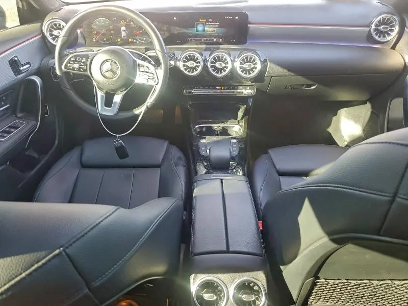 2021 MERCEDES-BENZ A 220  