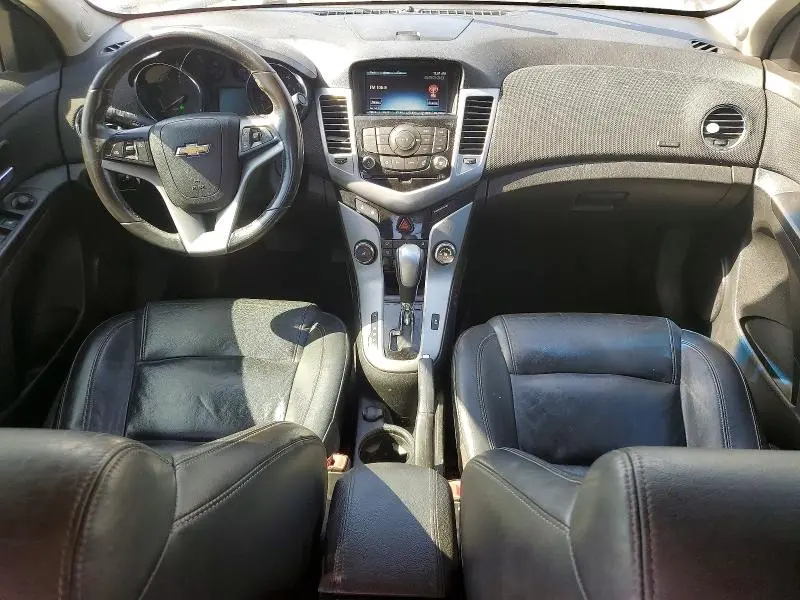 2013 CHEVROLET CRUZE LT  