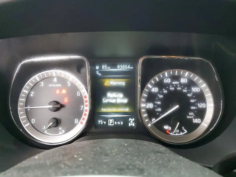 2017 NISSAN TITAN PLATINUM RESERVE  