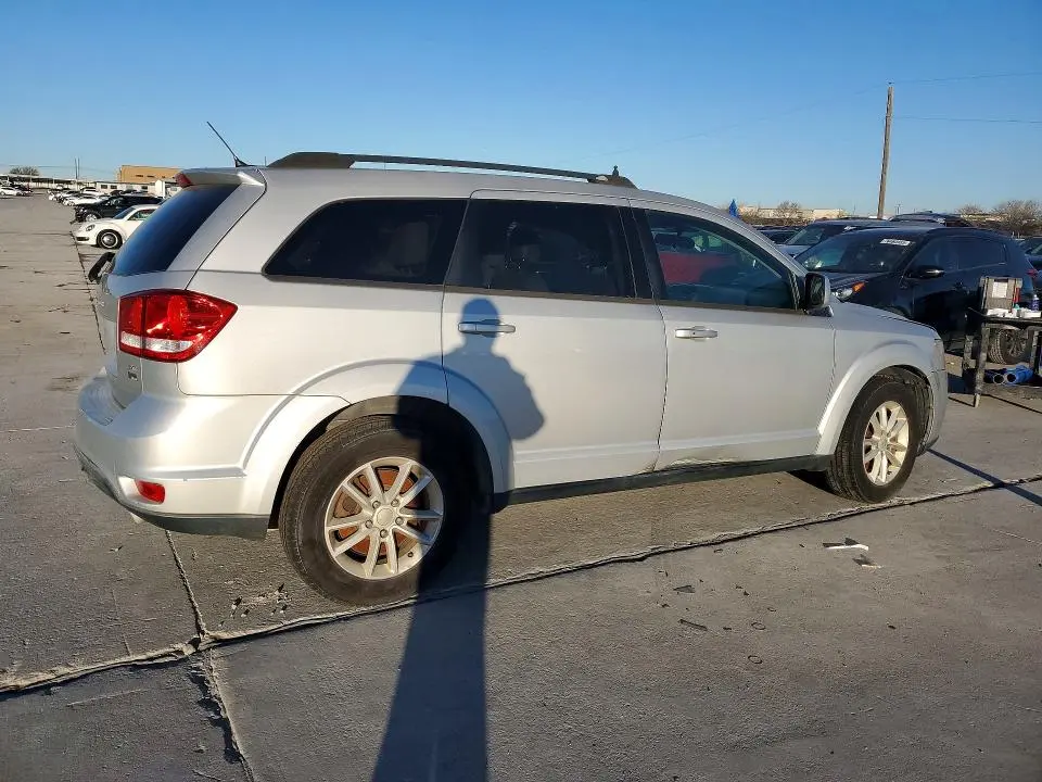 2014 DODGE JOURNEY SXT  