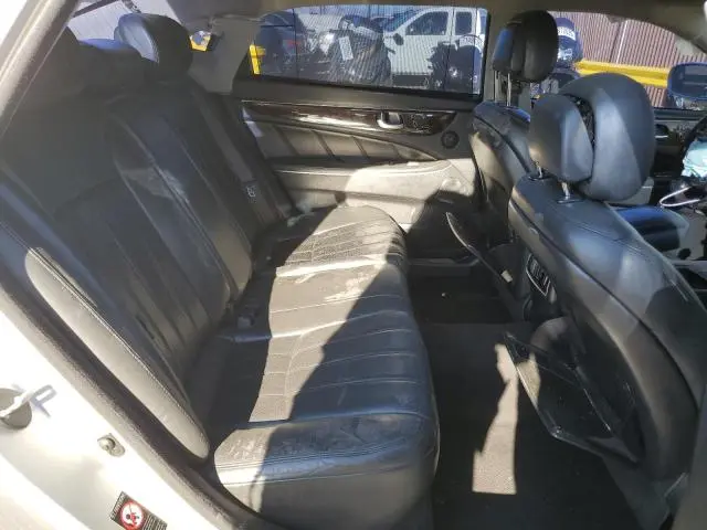 2011 HYUNDAI EQUUS SIGNATURE  