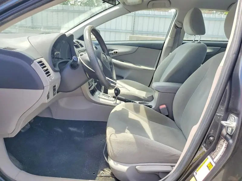 2012 TOYOTA COROLLA LE  