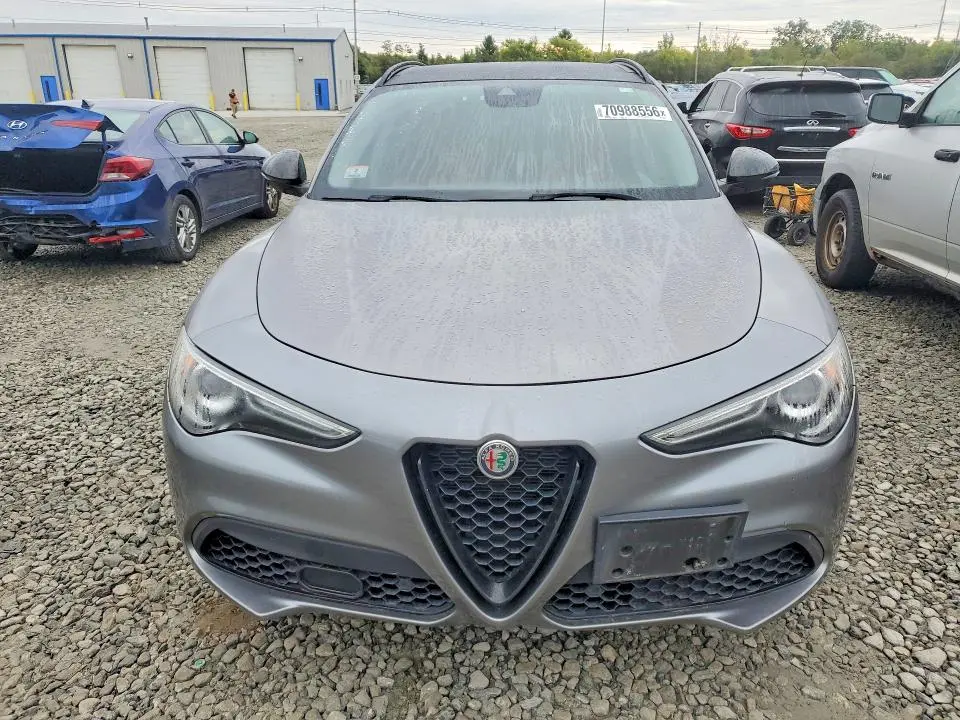 2021 ALFA ROMEO STELVIO TI  