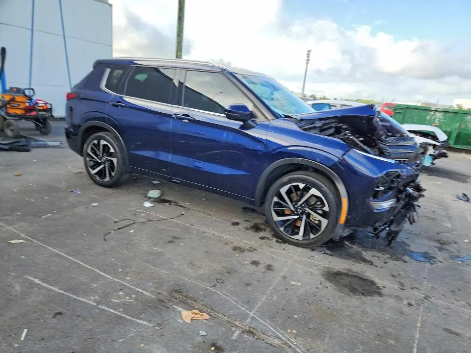 2022 MITSUBISHI OUTLANDER SEL  