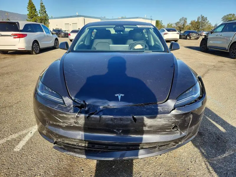 2025 TESLA MODEL 3   