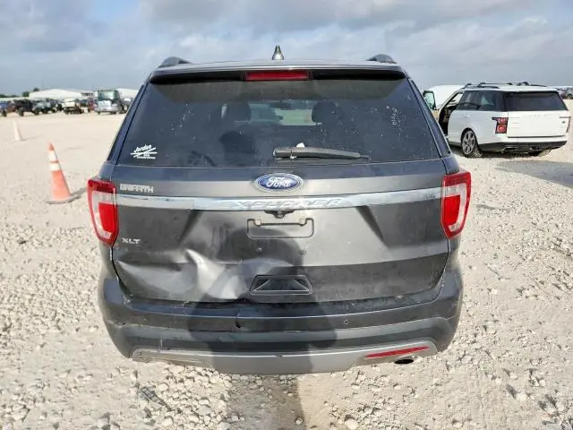 2017 FORD EXPLORER XLT  