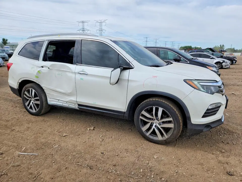 2017 HONDA PILOT TOURING  
