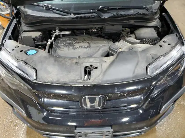 2021 HONDA PILOT SE  
