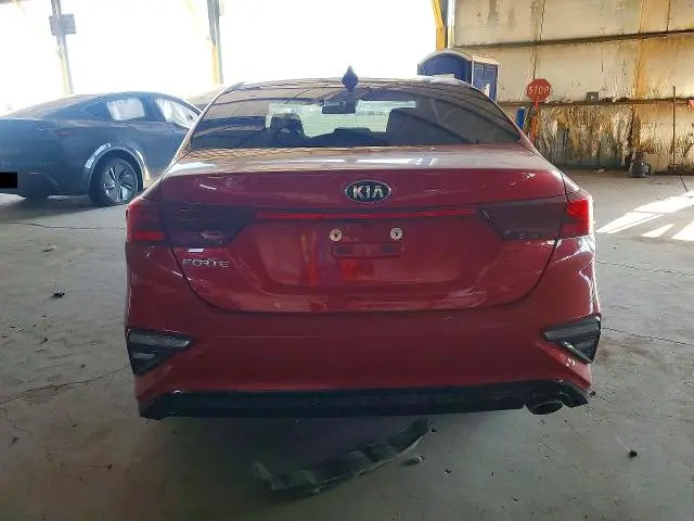 2021 KIA FORTE LXS  