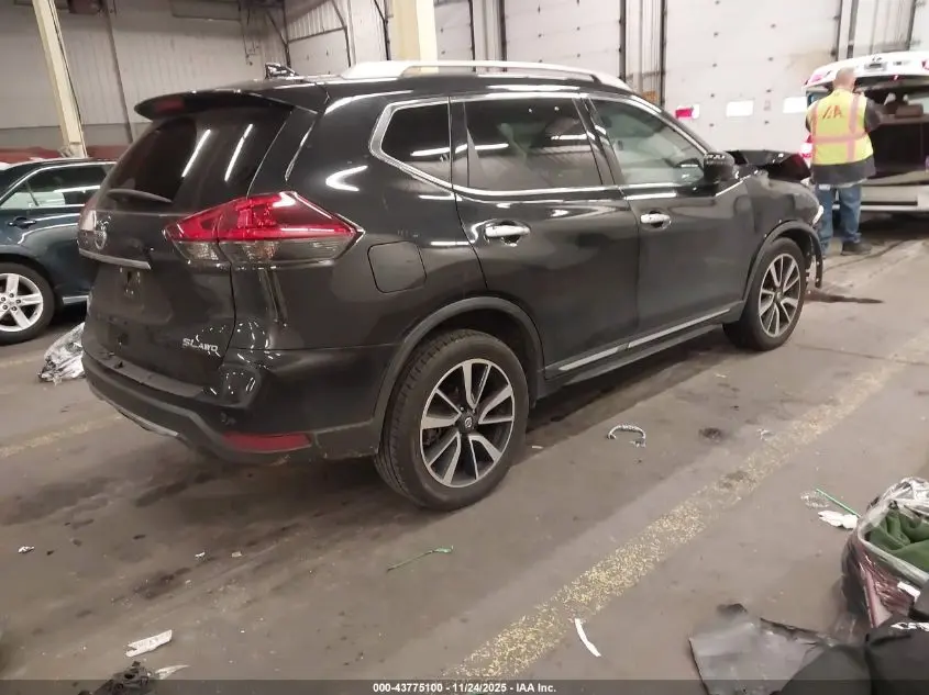 2019 NISSAN ROGUE SL