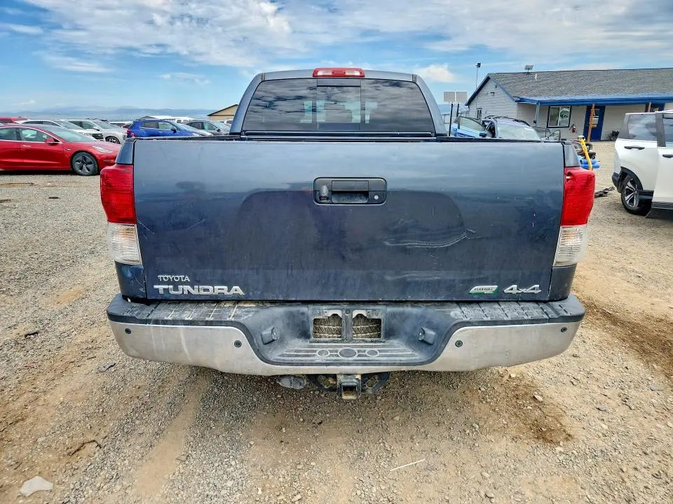 2010 TOYOTA TUNDRA DOUBLE CAB SR5  