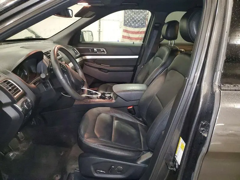 2017 FORD EXPLORER XLT  