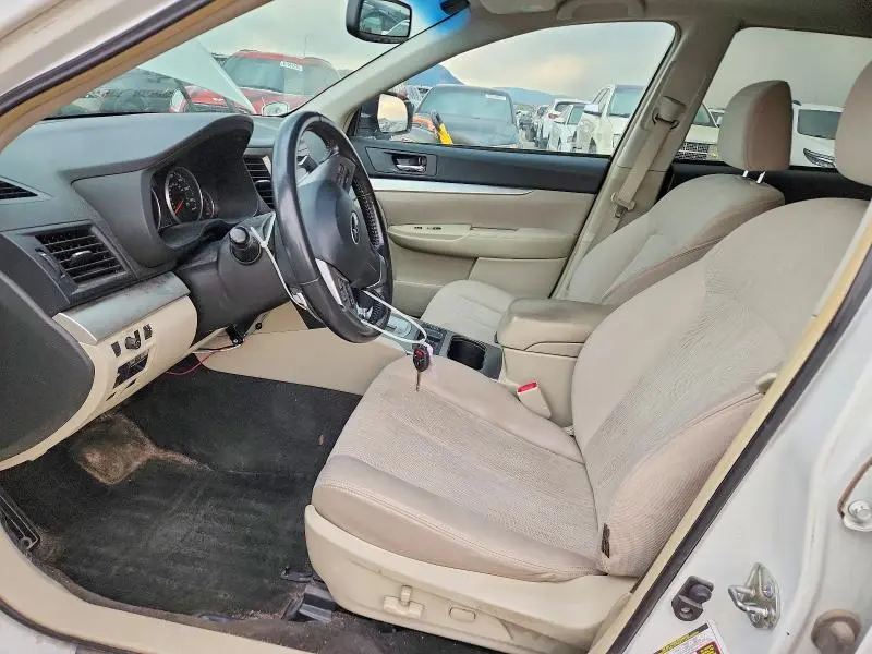 2013 SUBARU OUTBACK 2.5I PREMIUM  