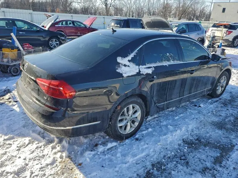 2016 VOLKSWAGEN PASSAT S  