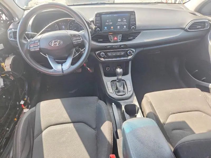 2018 HYUNDAI ELANTRA GT BASE  