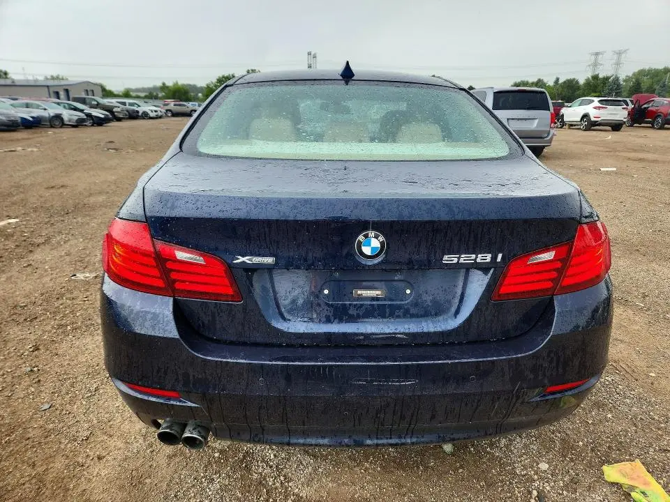 2015 BMW 528 XI  