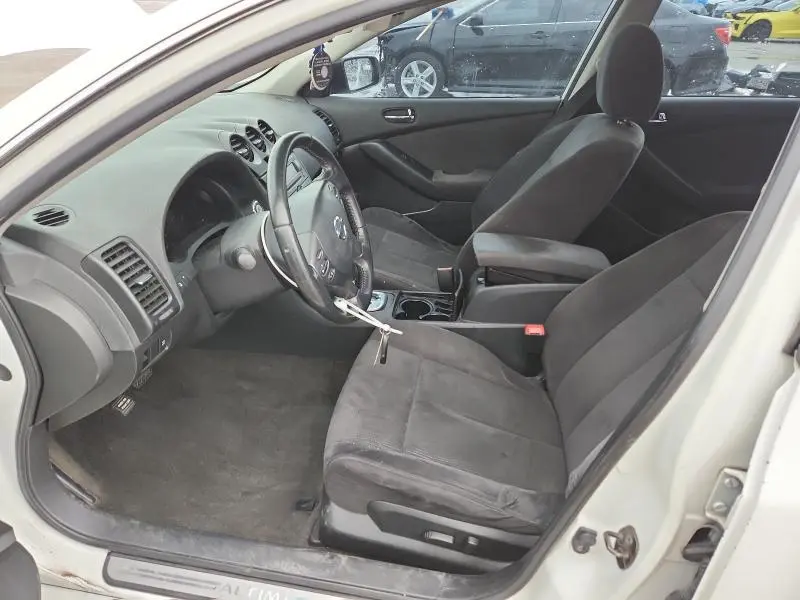 2010 NISSAN ALTIMA BASE  