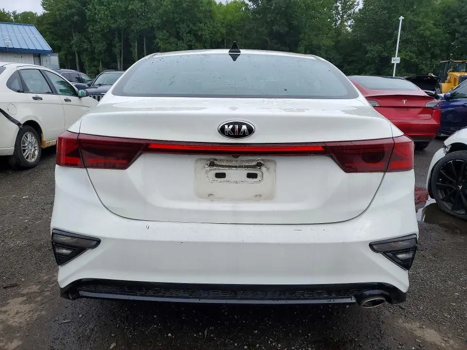 2020 KIA FORTE LXS  