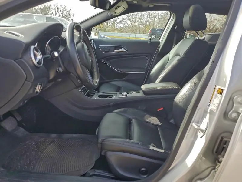 2017 MERCEDES-BENZ GLA 250 4MATIC  