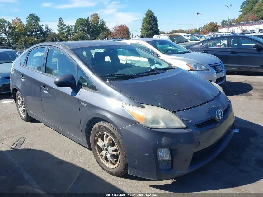 2011 TOYOTA PRIUS THREE