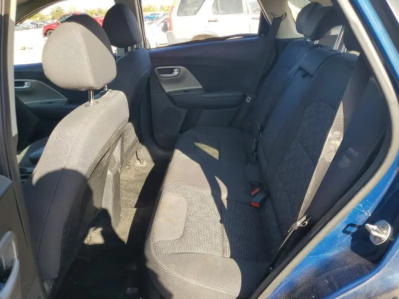 2018 KIA NIRO LX  