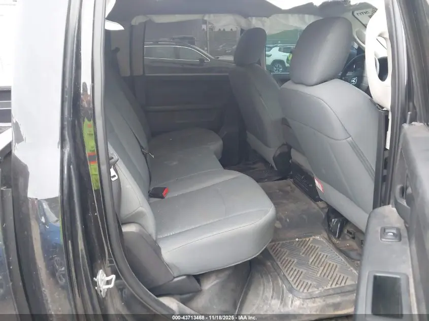 2016 RAM 1500 TRADESMAN