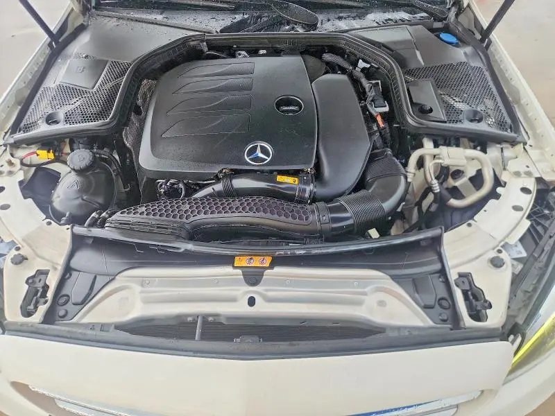 2019 MERCEDES-BENZ C 300  