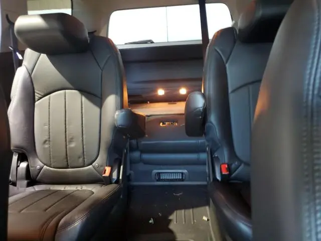 2012 GMC ACADIA DENALI  