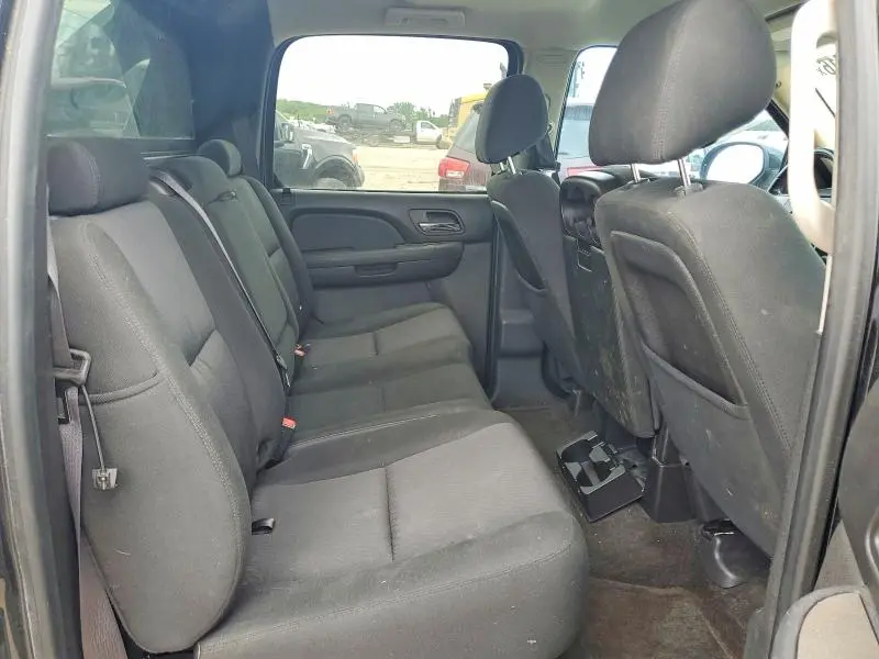 2013 CHEVROLET AVALANCHE LS  