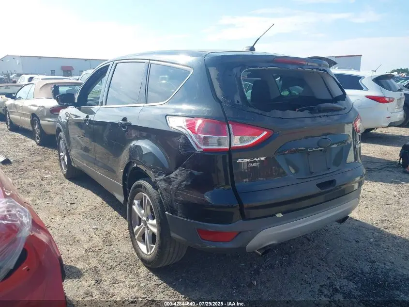 2015 FORD ESCAPE SE