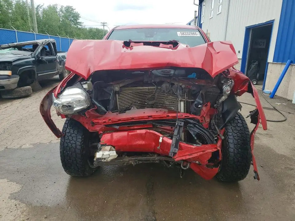 2021 TOYOTA TACOMA SR5 V6  