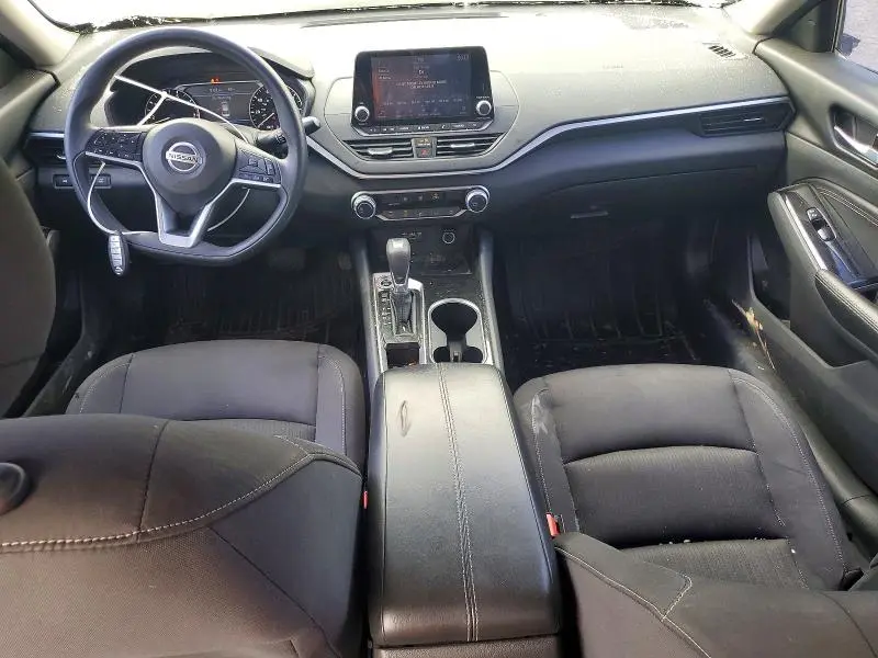 2021 NISSAN ALTIMA SV  