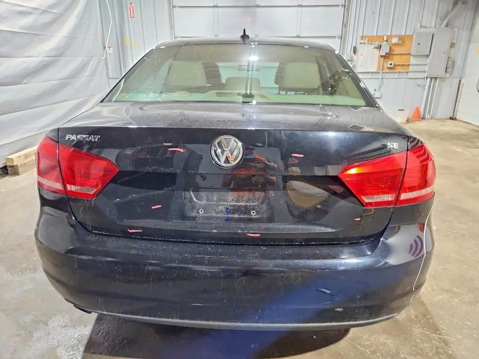 2012 VOLKSWAGEN PASSAT SE  
