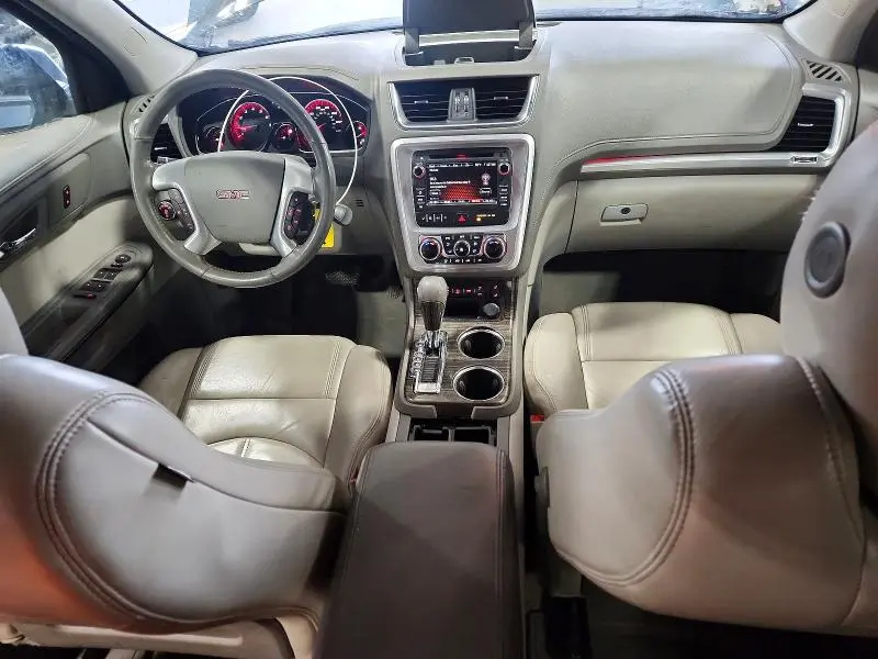 2013 GMC ACADIA SLT-1  