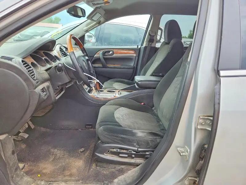 2011 BUICK ENCLAVE CX  