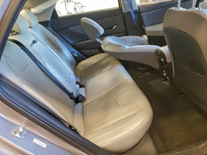 2021 HYUNDAI ELANTRA LIMITED  